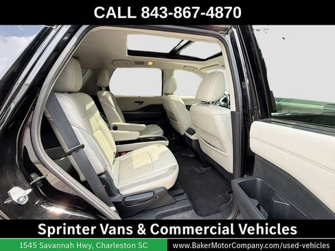 Used 2022 Nissan Pathfinder SL w/ SL Premium Package AWD/4WD image 29