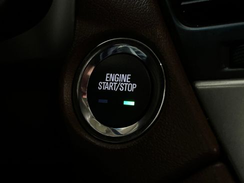 Used 2018 Chevrolet Tahoe Premier image 12