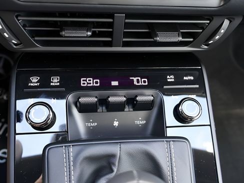 Certified 2026 Porsche 911 GT3 RWD image 25