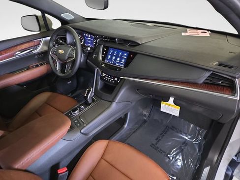 New 2026 Cadillac XT5 Premium Luxury w/ Driver Assist Package AWD/4WD image 41