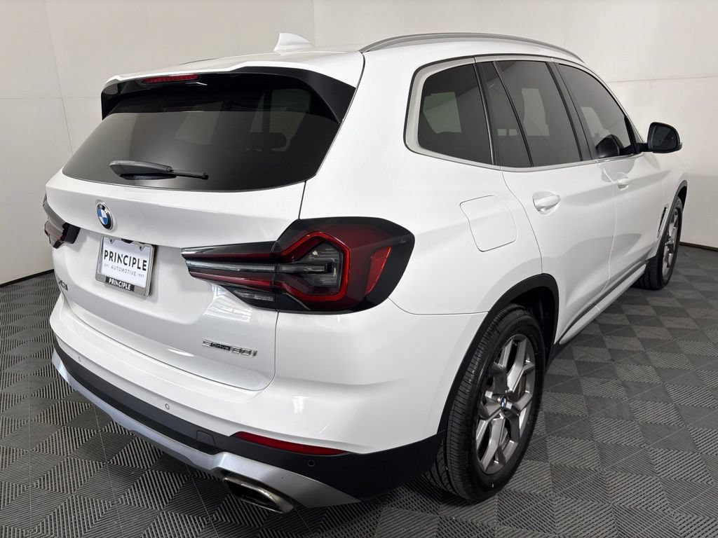 Used 2023 BMW X3 sDrive30i w/ Convenience Package RWD image 5