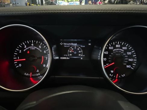 Used 2019 Ford Mustang Coupe RWD image 23
