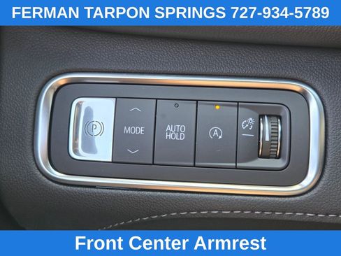 Certified 2025 Buick Enclave Preferred image 27