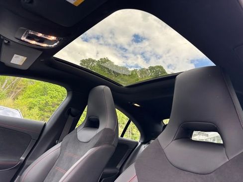 Certified 2025 Mercedes-Benz CLA 250 4MATIC image 16