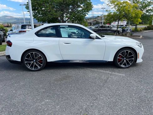 Used 2024 BMW 230i xDrive Coupe w/ Premium Package AWD/4WD image 10