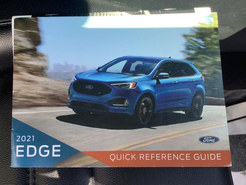 Used 2021 Ford Edge SEL image 25