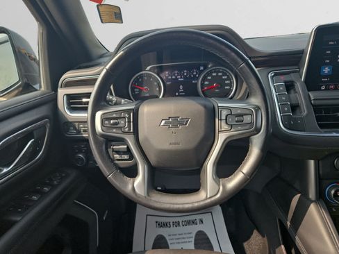 Used 2021 Chevrolet Tahoe Z71 w/ Z71 Off-Road Package AWD/4WD image 12