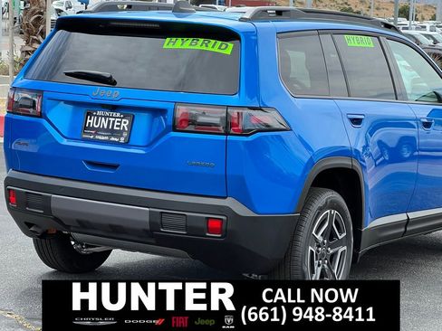 New 2026 Jeep Cherokee Laredo image 8