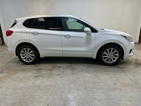Used 2020 Buick Envision Essence image 8