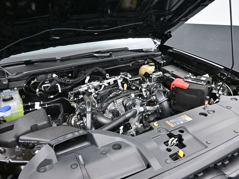 New 2025 Ford Ranger XL image 12