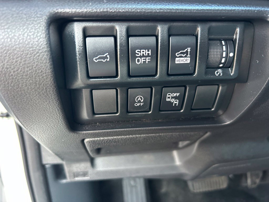 Used 2024 Subaru Forester Premium AWD/4WD image 17