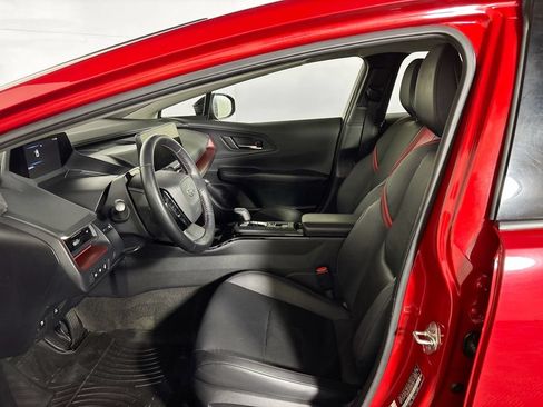Used 2023 Toyota Prius Prime FWD image 11