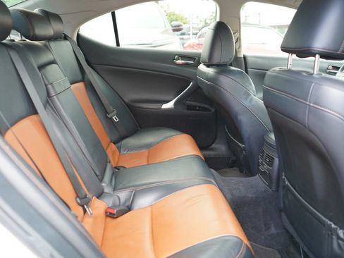 Used 2013 Lexus IS 250 RWD image 20