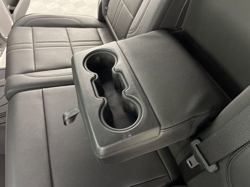 Used 2024 Chevrolet Silverado 2500 High Country w/ High Country Premium Package AWD/4WD image 43