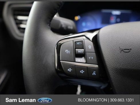 New 2025 Ford Escape SE w/ PHEV Premium Package image 8