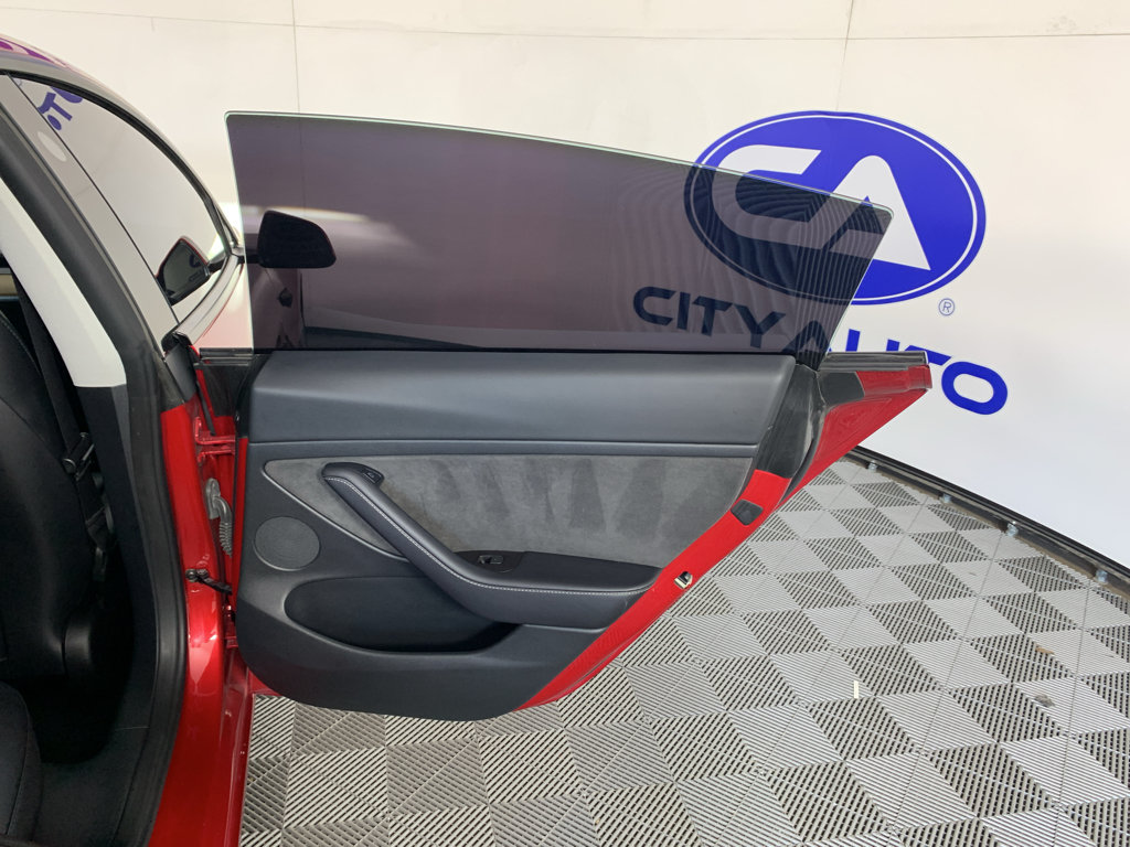 Used 2023 Tesla Model 3 Standard Range RWD image 29