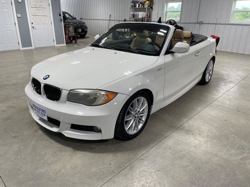 Used 2012 BMW 128i Convertible RWD image 11