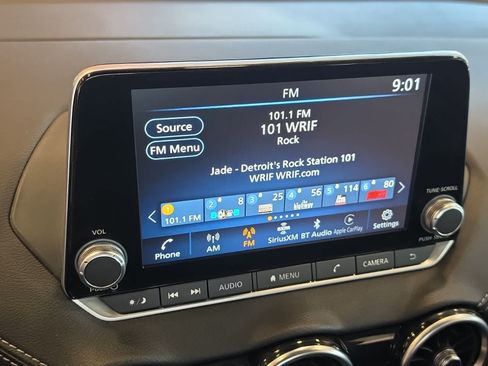 Used 2025 Nissan Sentra SV FWD image 27
