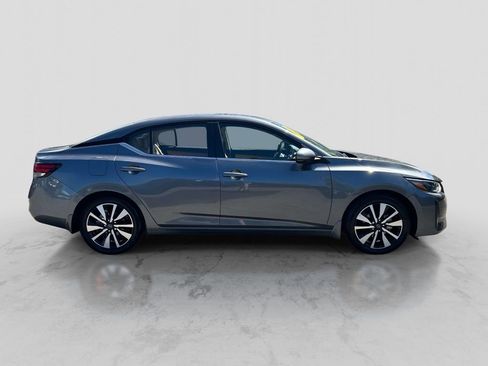 Certified 2025 Nissan Sentra SV w/ SV Premium Package FWD image 6