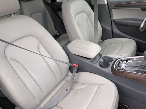 Used 2015 Audi Q5 2.0T Premium Plus w/ Technology Package image 32