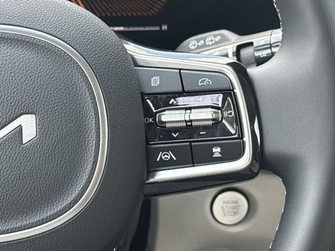 Used 2025 Kia Sorento S w/ Panoramic Sunroof Package FWD image 27