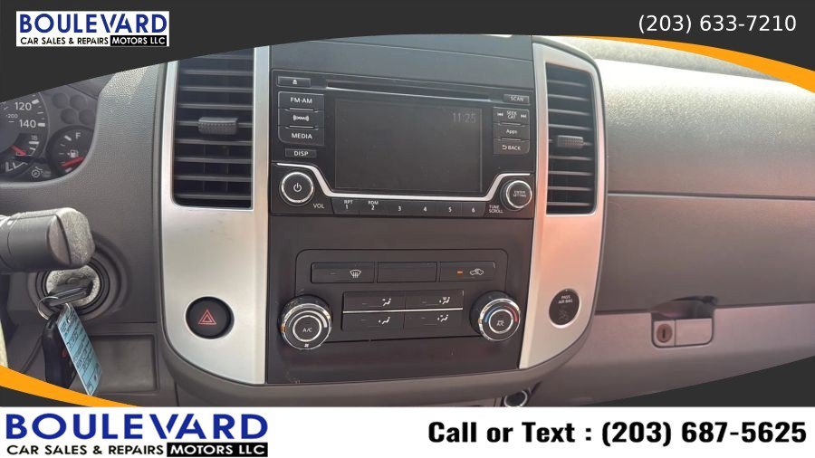 Used 2016 Nissan Frontier SV AWD/4WD image 14