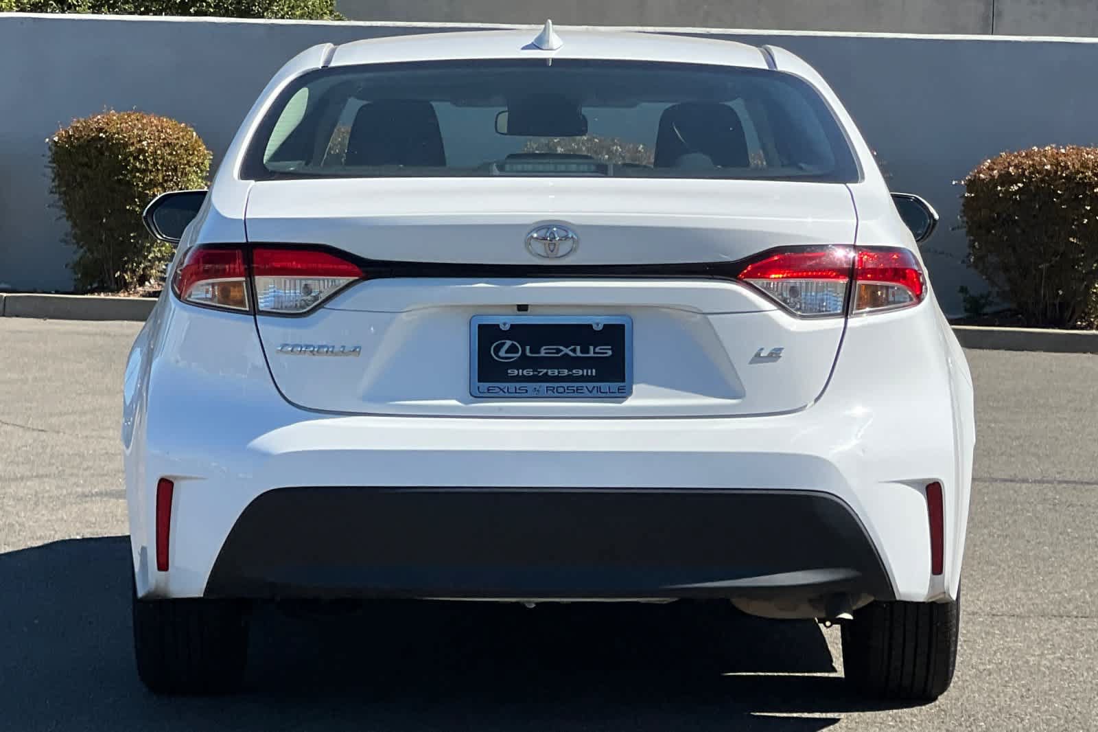 Used 2023 Toyota Corolla LE FWD image 8