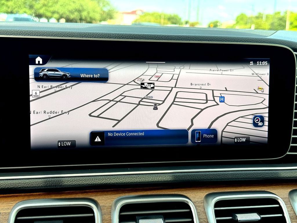 Used 2024 Mercedes-Benz GLE 350 4MATIC image 24