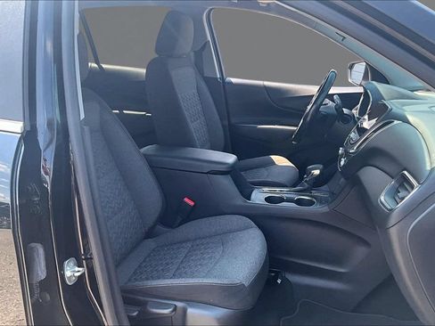 Used 2022 Chevrolet Equinox LT FWD image 7