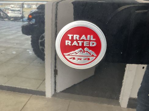 Used 2015 Jeep Wrangler Rubicon image 19