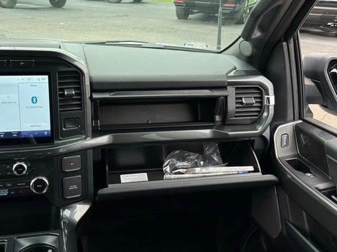 Certified 2022 Ford F150 XLT w/ Equipment Group 302A High image 31