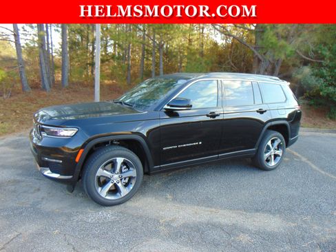 New 2025 Jeep Grand Cherokee L Limited AWD/4WD image 5