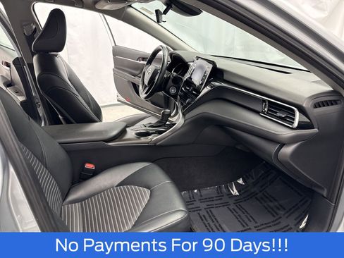 Used 2023 Toyota Camry SE image 26