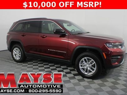 New 2025 Jeep Grand Cherokee Laredo w/ Trailer Tow Package