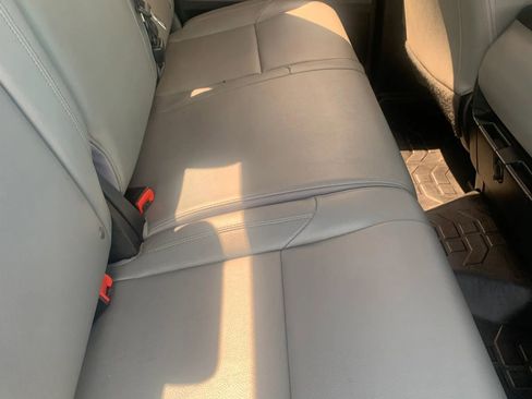 Used 2015 Toyota Tundra SR w/ Tow Package image 17