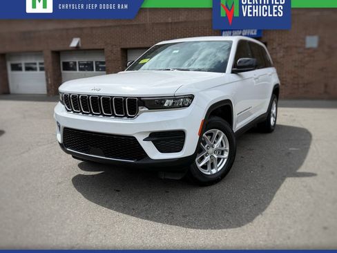 New 2026 Jeep Grand Cherokee Laredo X AWD/4WD image 1