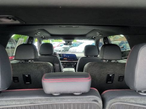 Used 2024 Chevrolet Traverse RS w/ LPO, Floor Liner Package AWD/4WD image 48