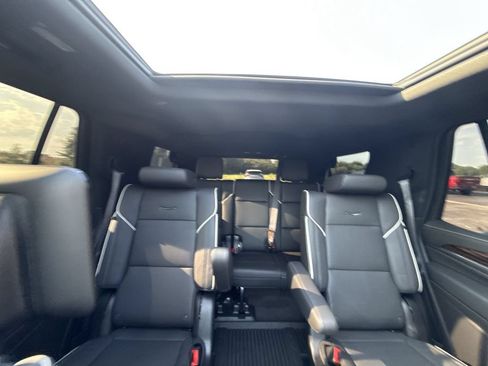 Certified 2024 Cadillac Escalade Premium Luxury AWD/4WD image 11