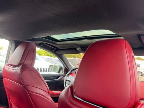 Used 2019 Maserati Ghibli GranSport RWD image 30