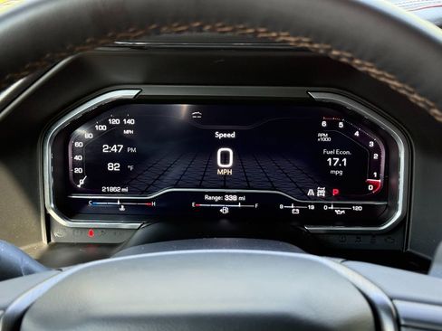 Used 2024 GMC Sierra 1500 AT4 w/ AT4 Premium Package image 3