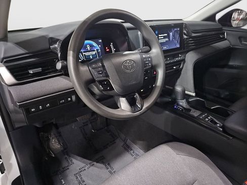 Certified 2025 Toyota Camry LE image 9