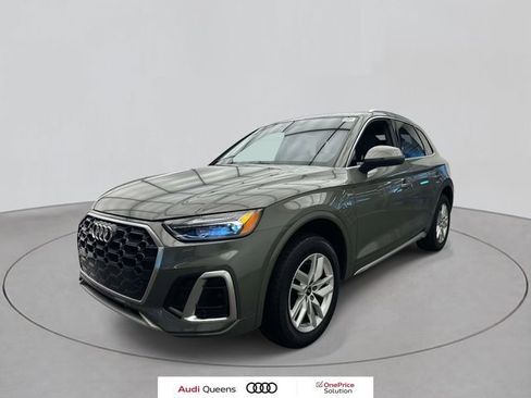Used 2023 Audi Q5 2.0T Premium w/ Convenience Package AWD/4WD image 1
