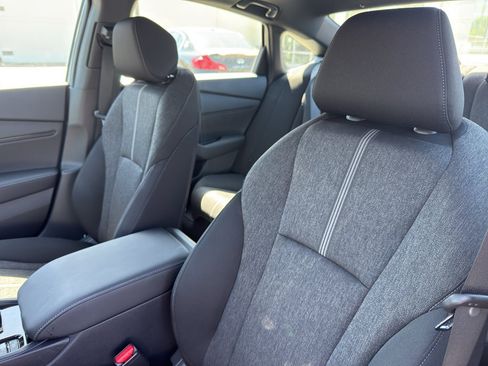 Used 2025 Honda Accord Sport image 12