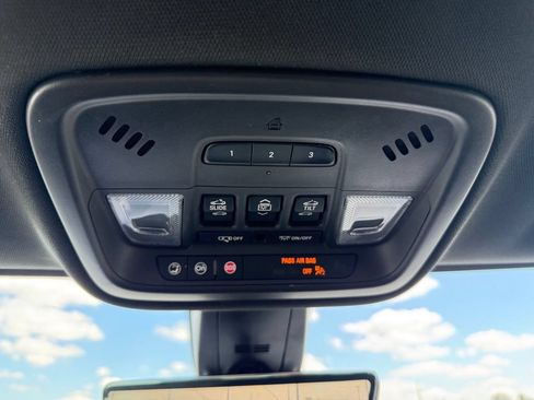 Used 2023 Chevrolet Traverse Premier w/ LPO, Floor Liner Package AWD/4WD image 23