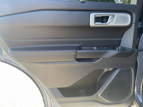 Certified 2020 Ford Explorer ST w/ Premium Technology Package AWD/4WD image 17