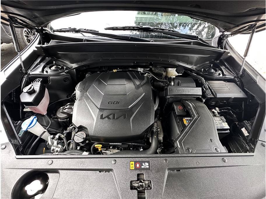 Used 2025 Kia Telluride S AWD/4WD image 30