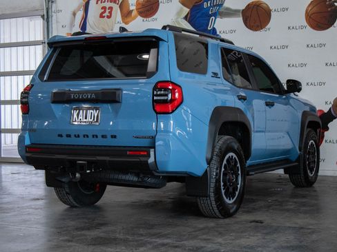Used 2025 Toyota 4Runner TRD Off-Road Premium image 27