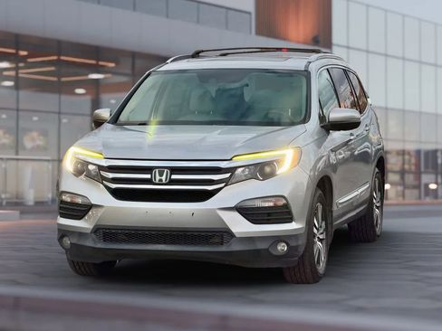 Used 2016 Honda Pilot EX-L image 2