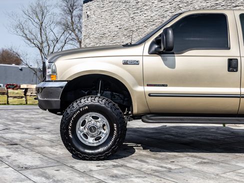 Used 2000 Ford F250 XL image 9