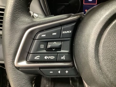 Used 2025 Subaru Outback Premium image 11